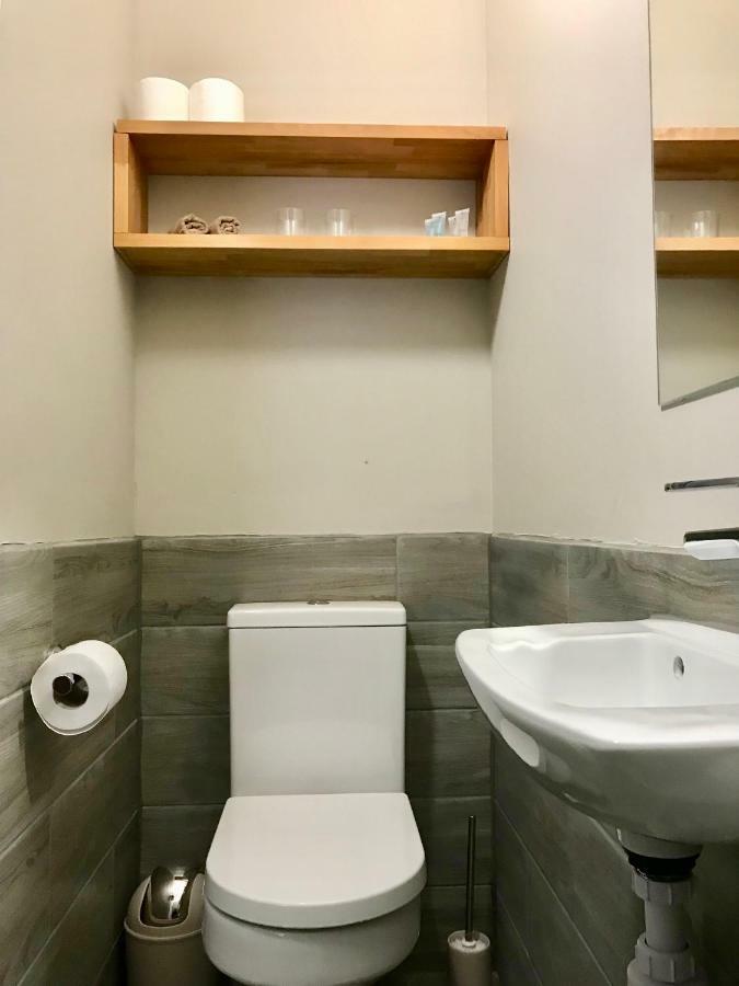 Self-Contained Studio City Centre Location Инвернесс Экстерьер фото